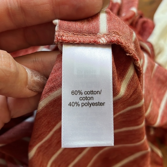 BNWOT Maurices lightweight, hooded, long sleeve top - Picture 13 of 15